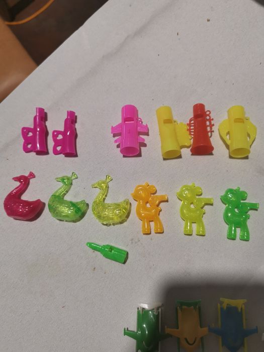 Игрушки из киндер джой