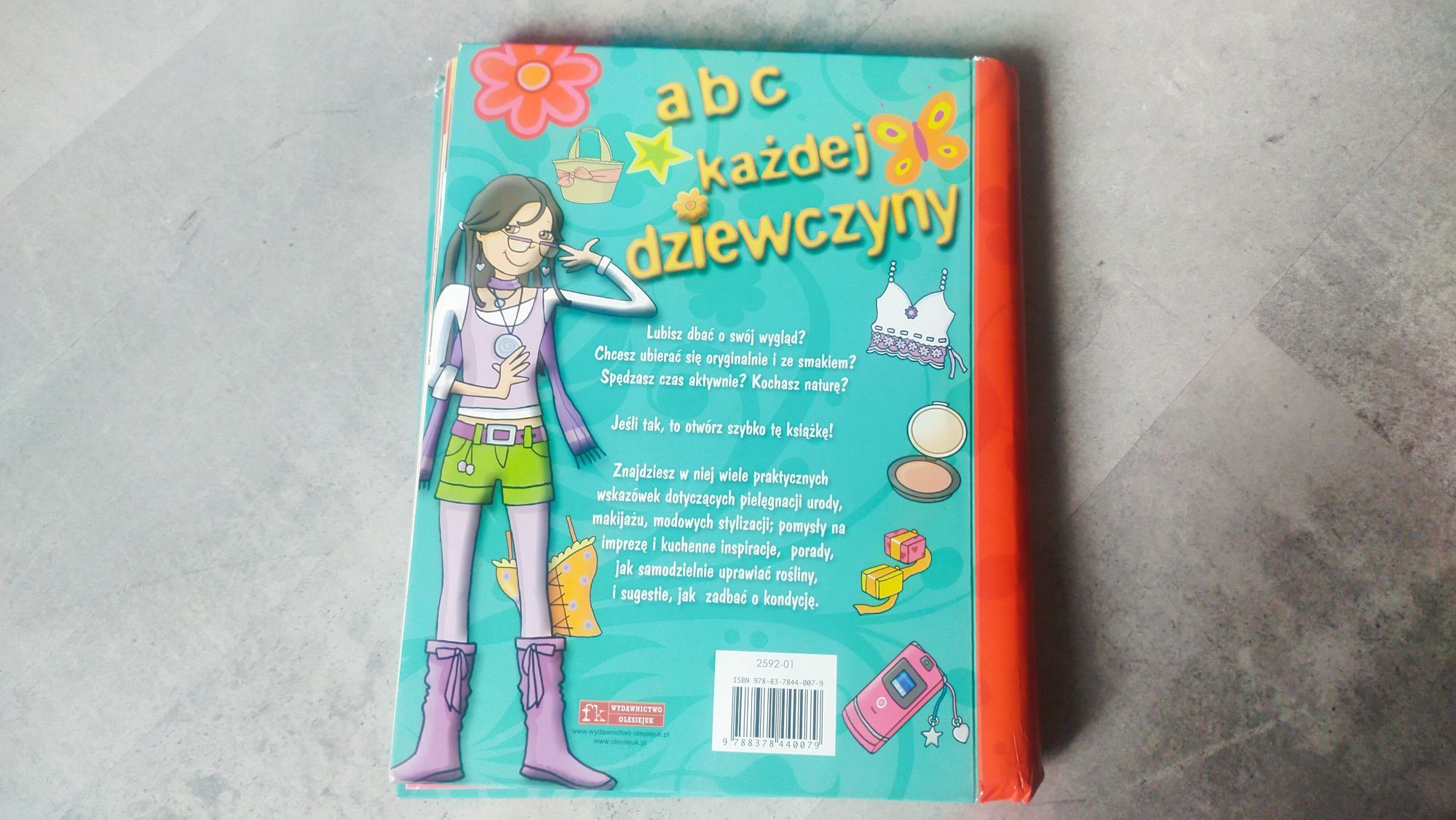 Ksiażka poradnik ABC każdej dziewczyny