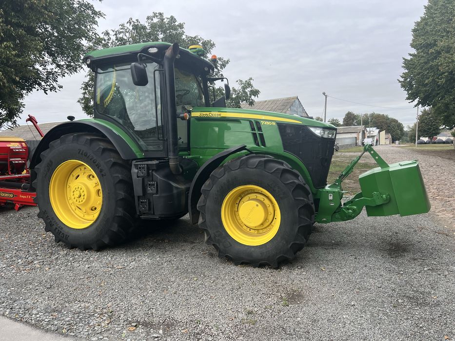 John Deere 7230 R