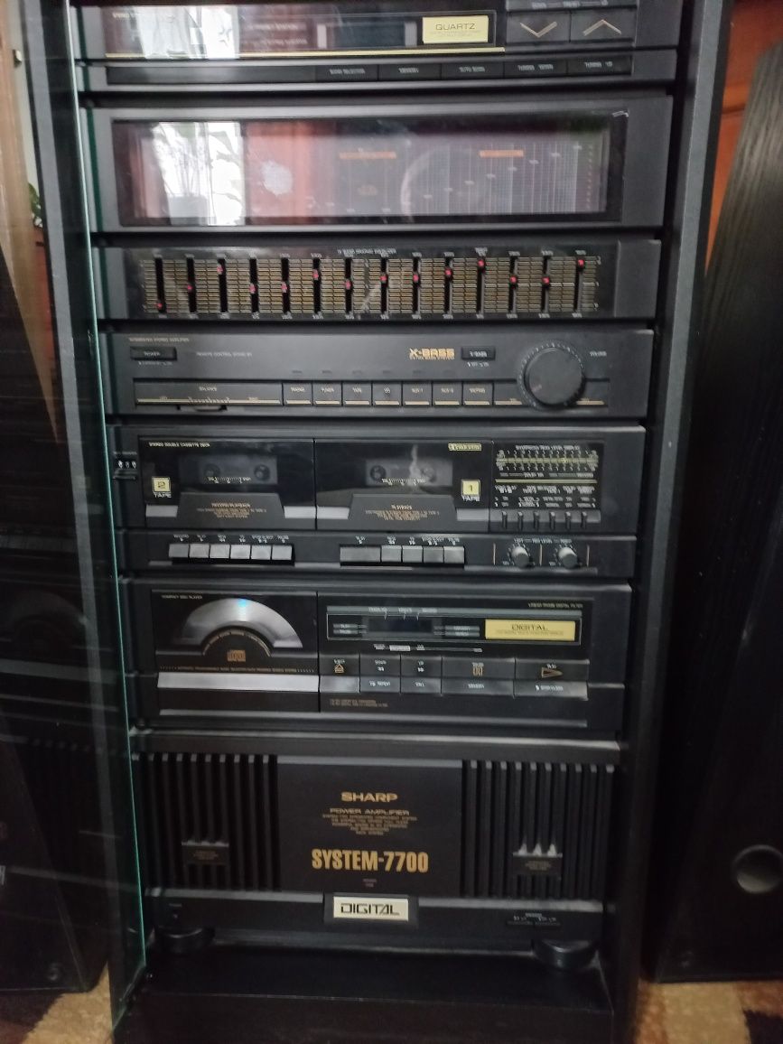 Zestaw HI-FI Sharp  duży z głośnikami