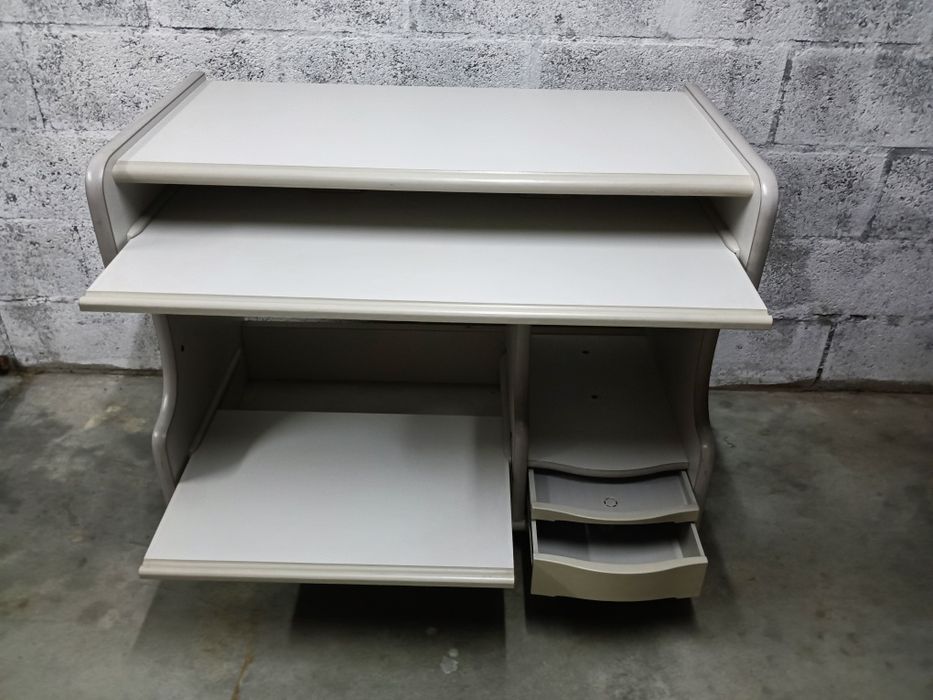 Secretaria multifuncional, estrutura resistente com rodas, 96/80/50cm