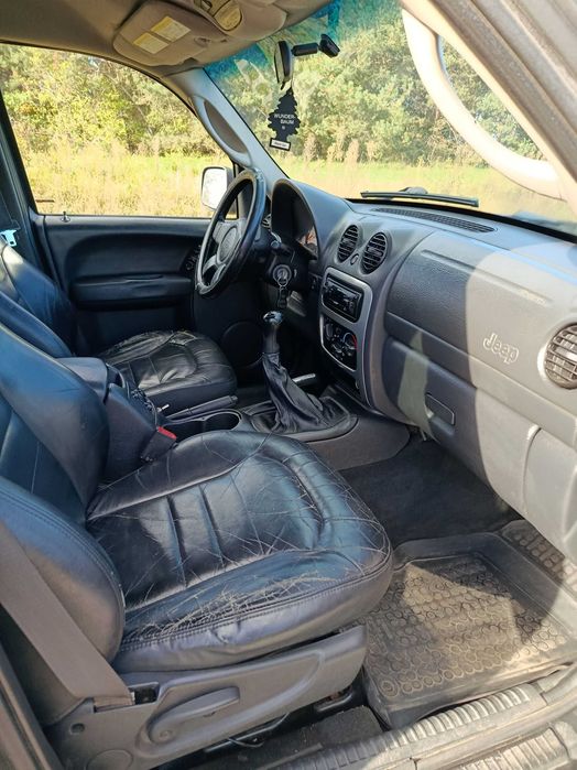 JEEP Cherokee 2,5 TDI CRD