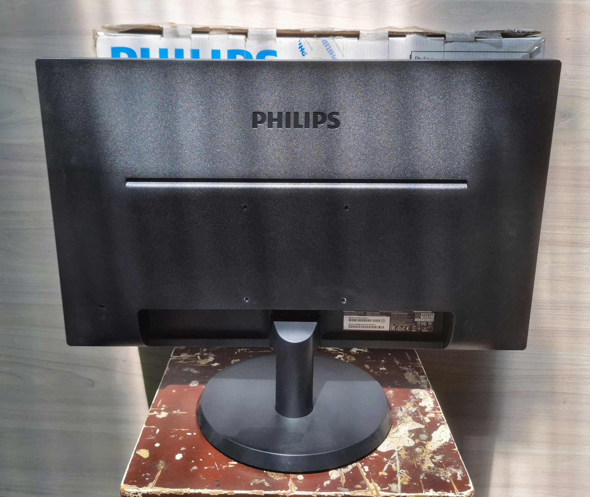 Новый монитор Philips 223V 21.5" LED (V-line)
