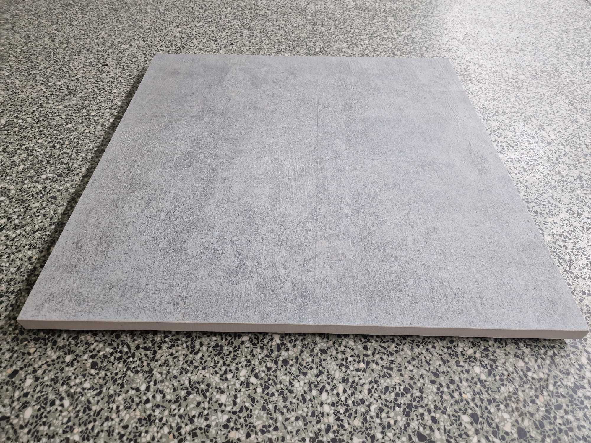HIT SPRZEDAŻY Płyta inwestycyjna na tarasy Leiden Bkm 60x60x20 g1