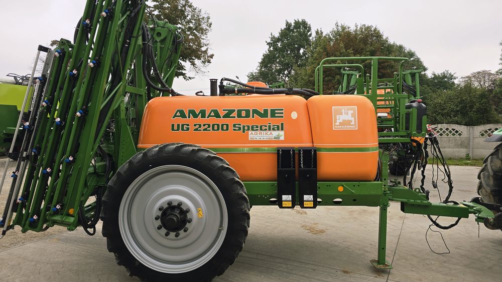 Opryskiwacz Amazone UG 2200 Special