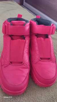 Buty sportowe marki Zara r.35