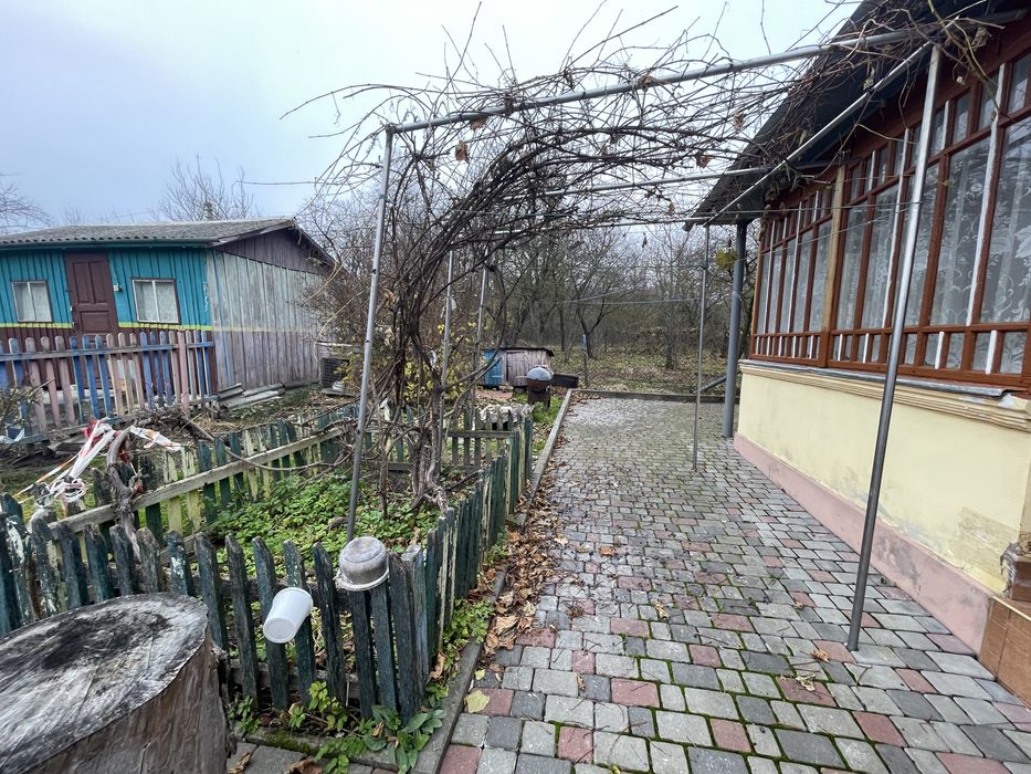 ПРОДАЖ приватного будинку с. Чорний ліс