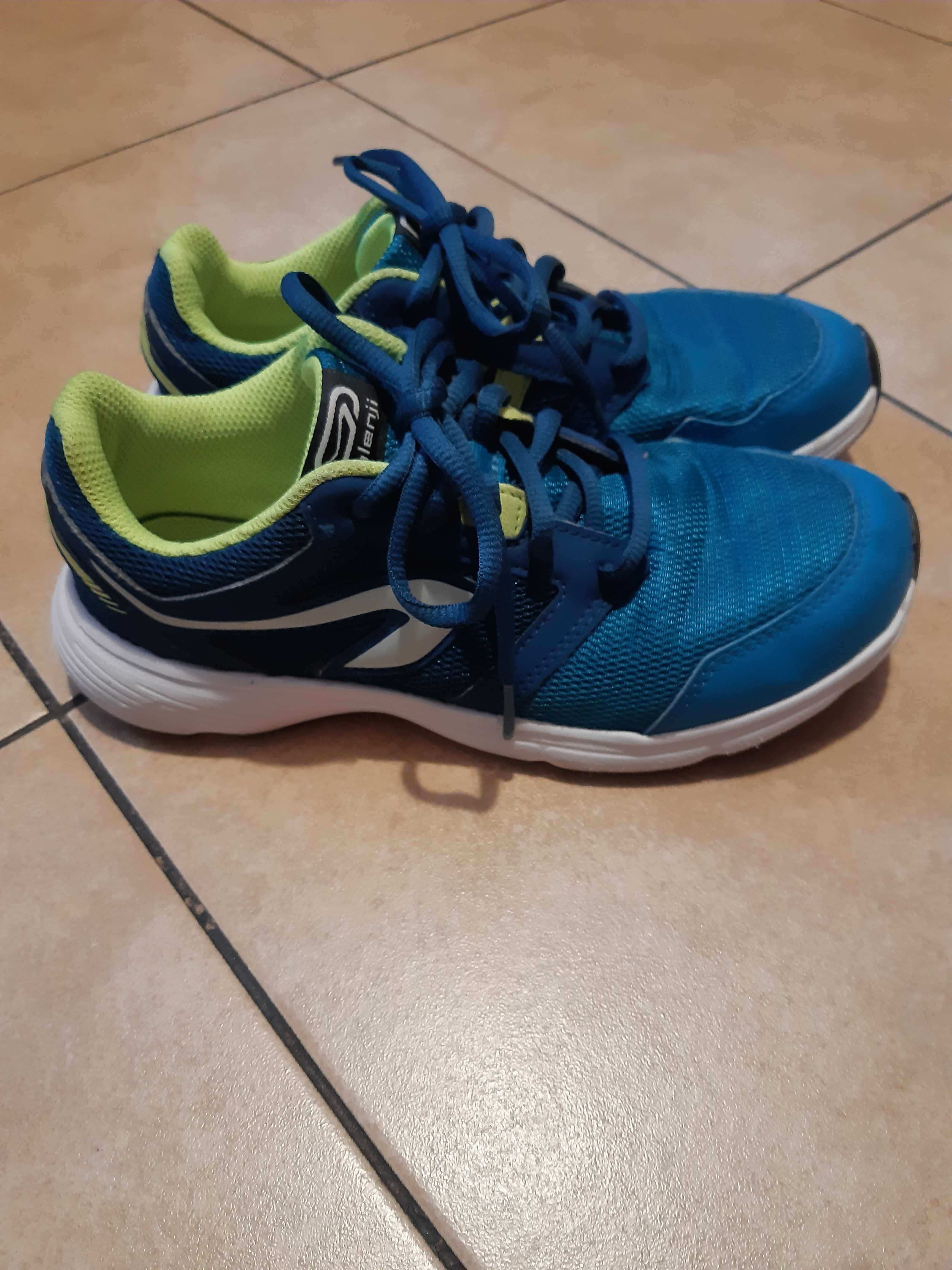 Dziecięce buty sportowe Kalenji rozmiar 35