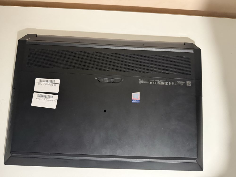Ноутбук HP ZBook 17 G5/i7-8850H/32GB/512GB/17.3"FHD/Quadro P5200(16GB)