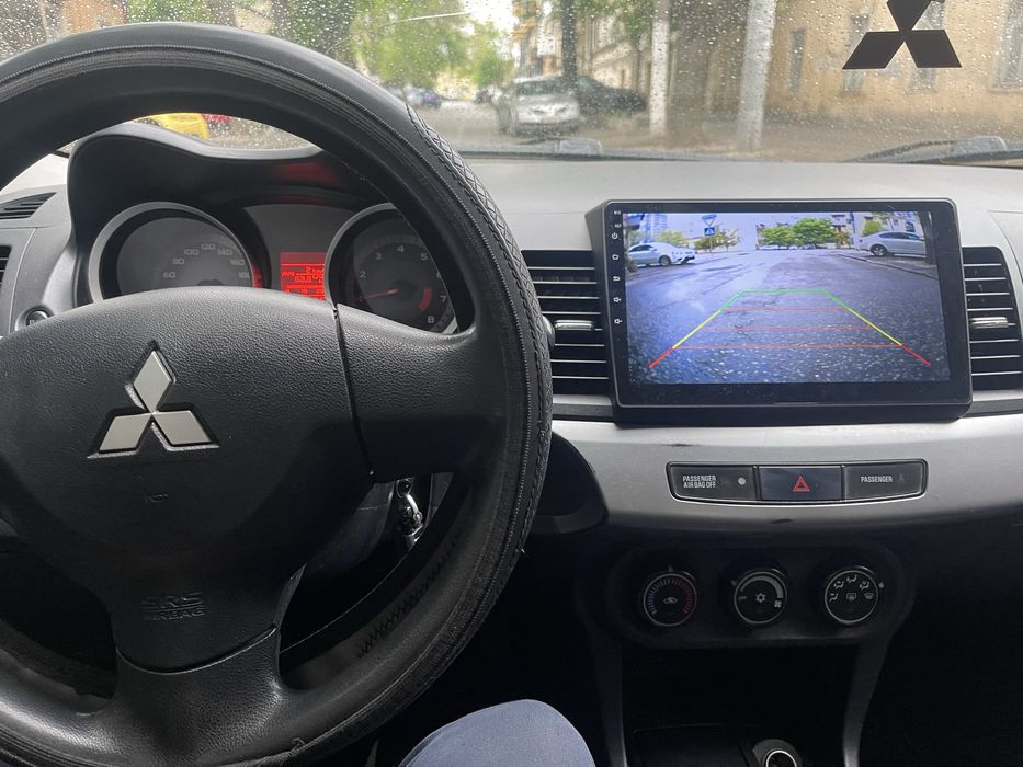 Продам лансер 10й