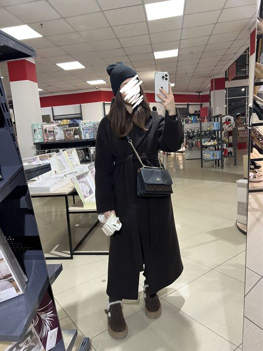 Пальто зимове утеплене