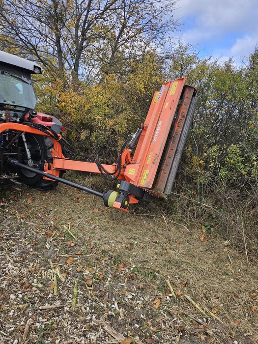Mulczowanie, koszenie traw kosiarką bijakową