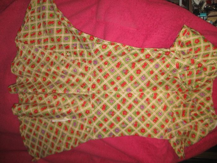 винтажное молодежное платьице на 14+лет. Б\У 42. РИГА