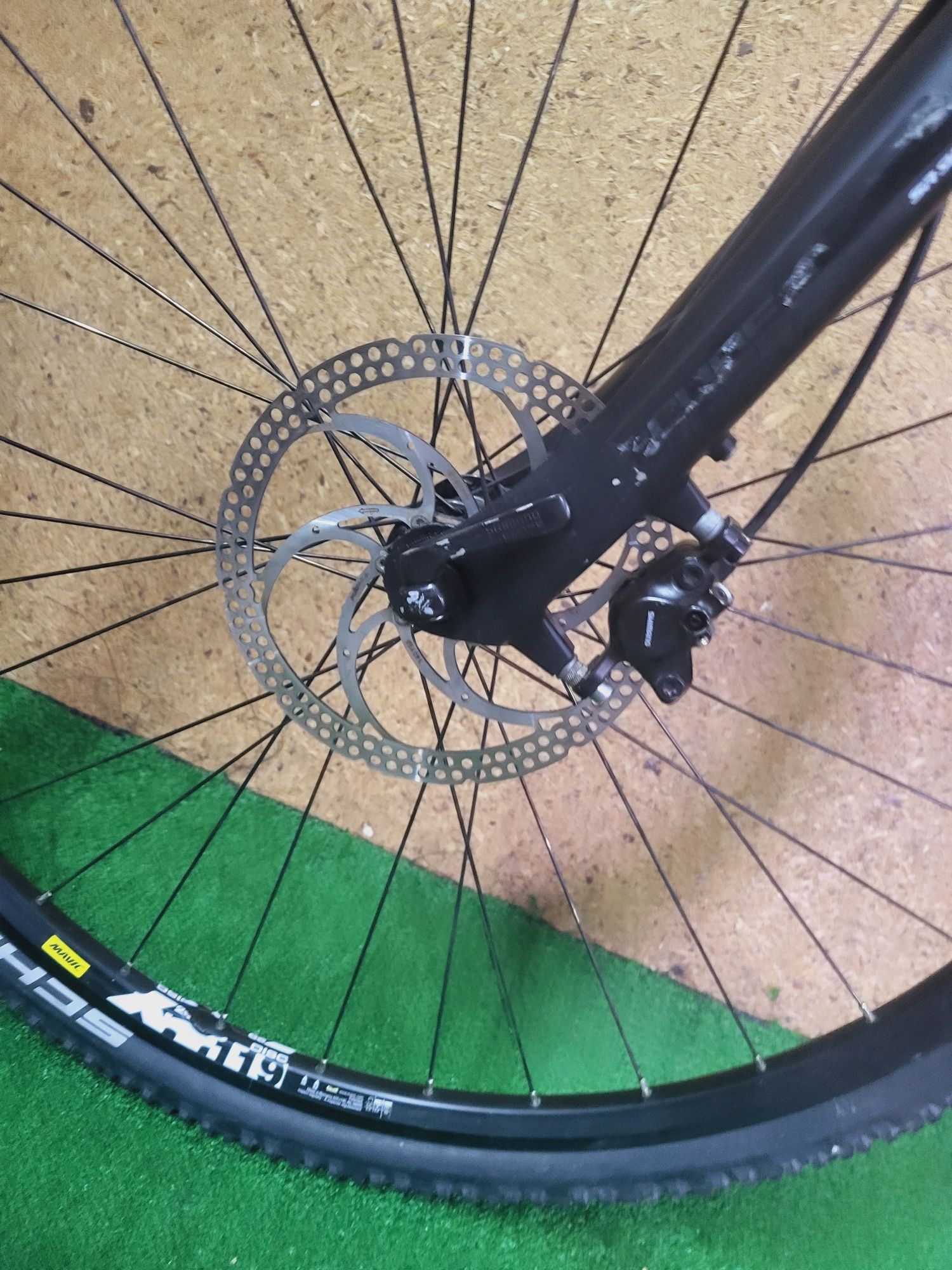 Велосипед гІбридний Cube Cross pro / Shimano Deore XT / Гідравліка /