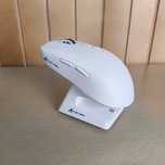 Rato Mouse Wireless Gamer 26 mil DPI Attack Shark X6 Branco