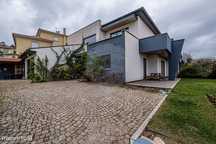 Moradia T4 para venda