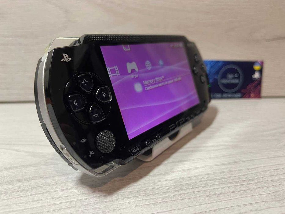 Sony PSP 64GB + 70 Ігор встановлено на картці Гарний стан + Гарантія