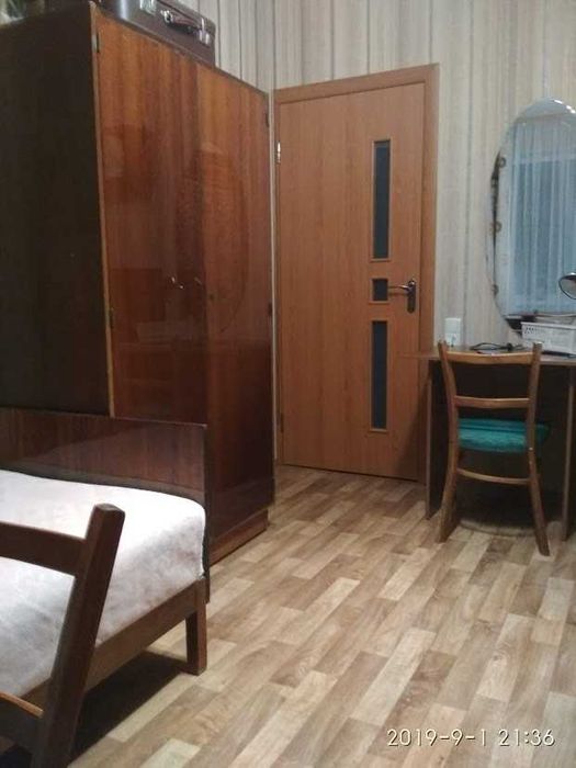 Житомир сдам КОМНАТУ двум девочкам-студенткам (одна уже есть)