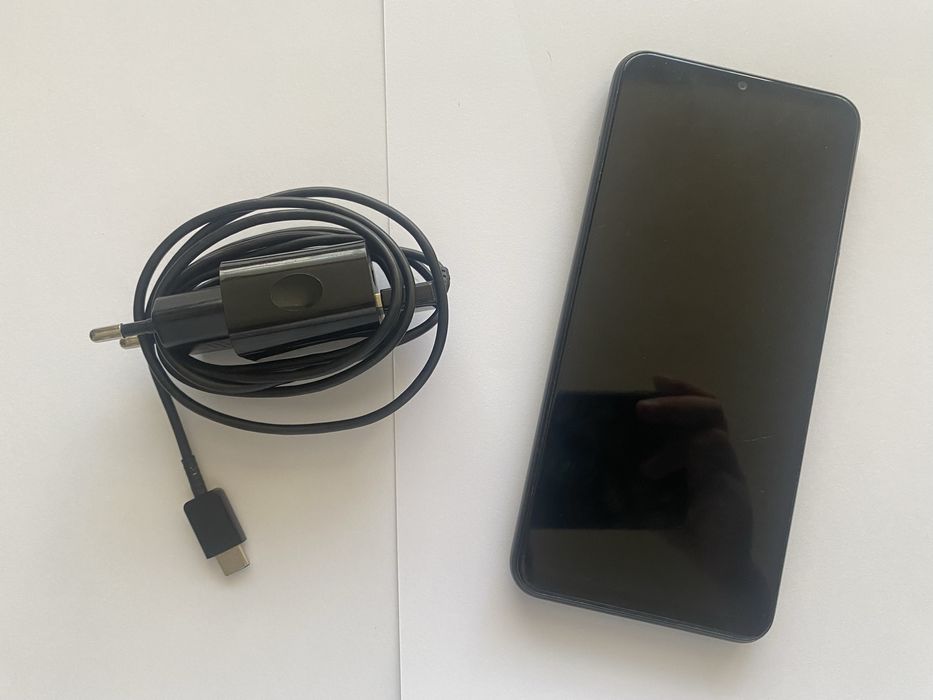 Samsung A13 Usado (vem com carregador)