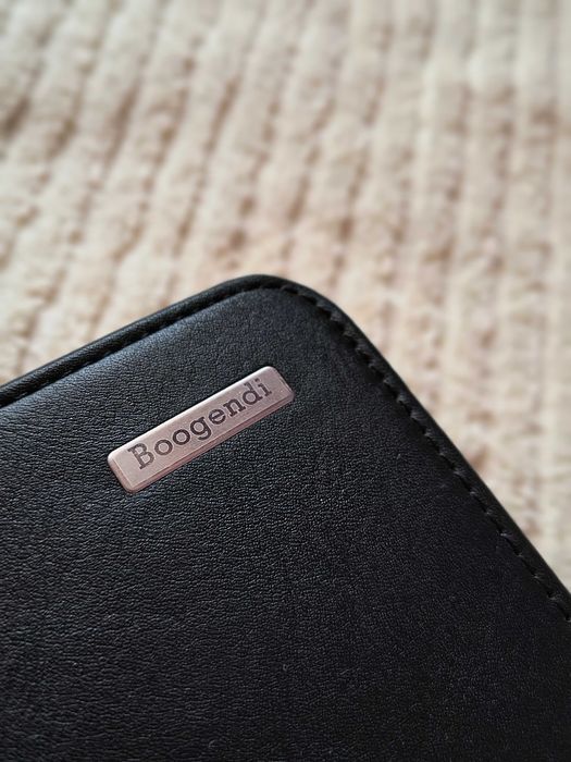 Etui na tablet 8 cali czarny, uniwersalny pokrowiec z gumkami