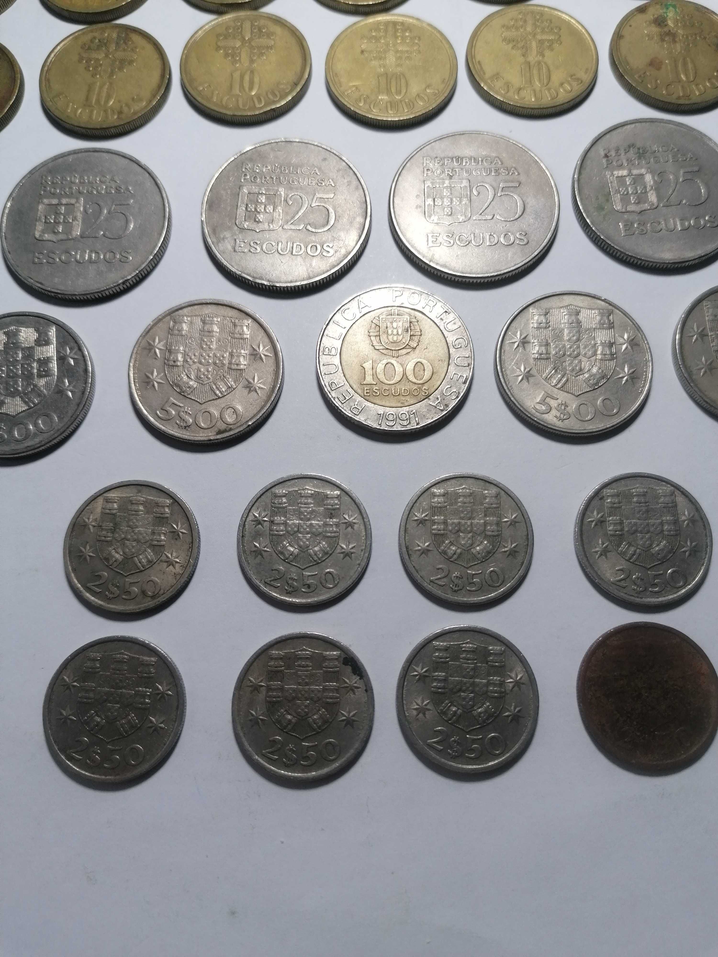 Conjunto de 31 moedas valor actual 8,98 euros