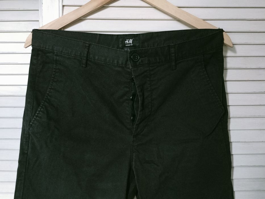 Spodnie chinosy męskie czarne skinny fit H&M r. 46/M