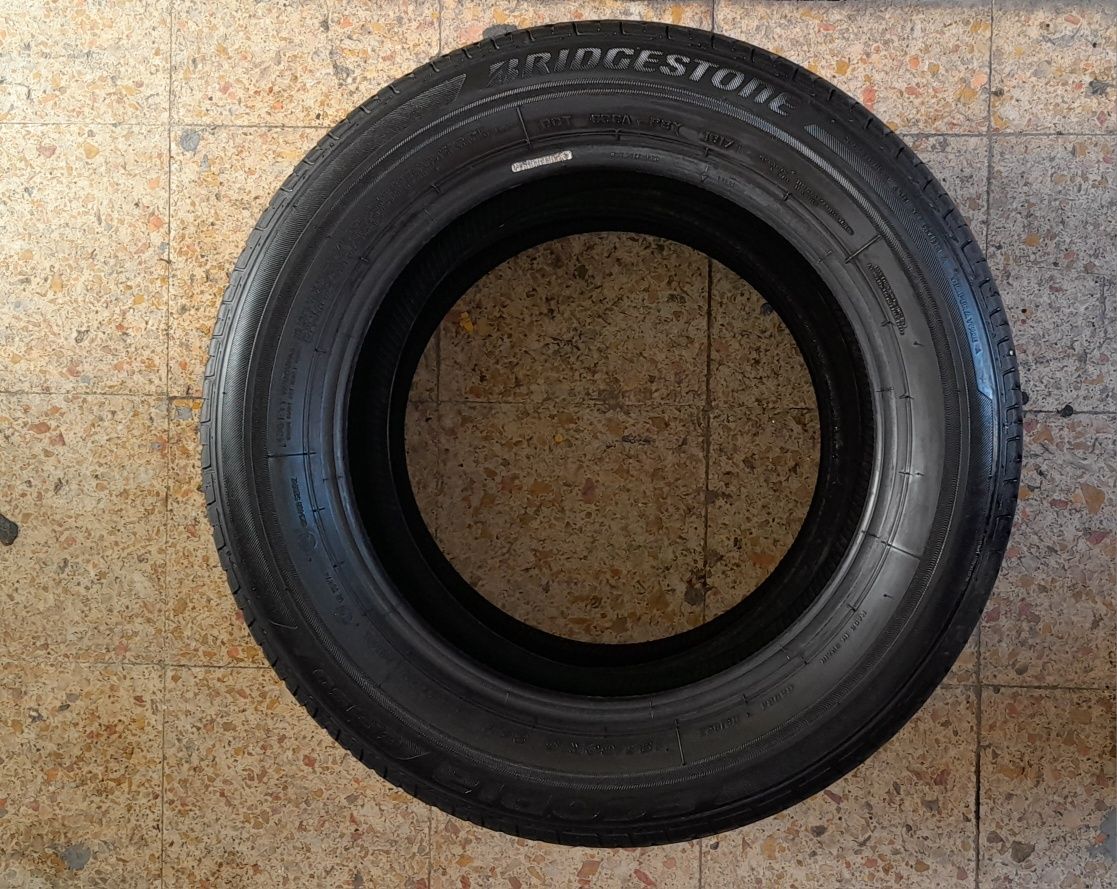 Pneus 185/60R15 Bridgestone EP150