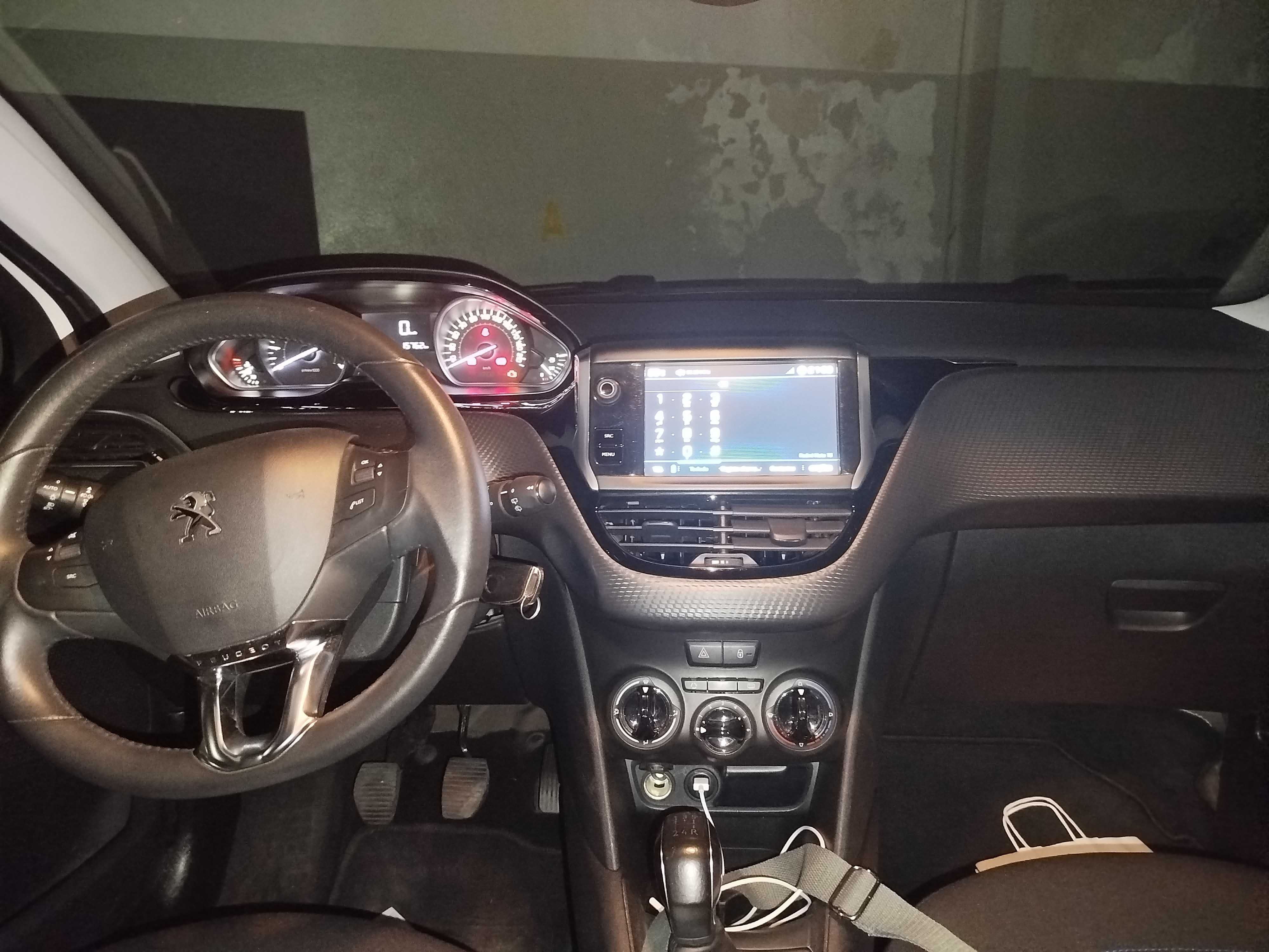 Peugeot 208 1.2 PureTech Style