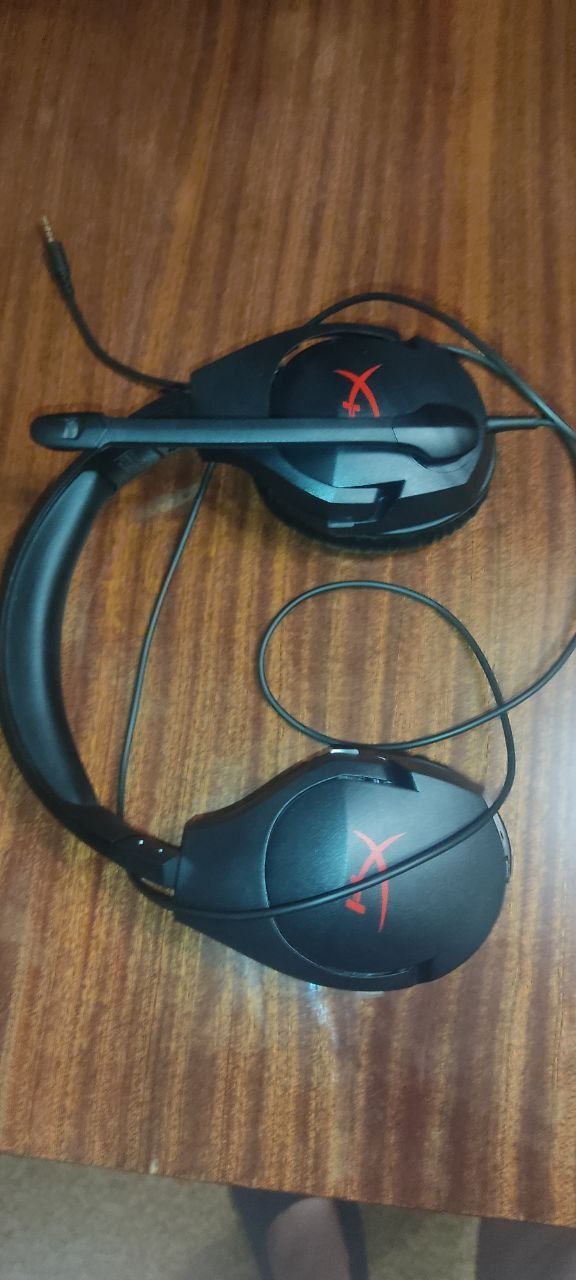 Навушники HYPERX ігрові до ноутбука попользувався 2 неділі