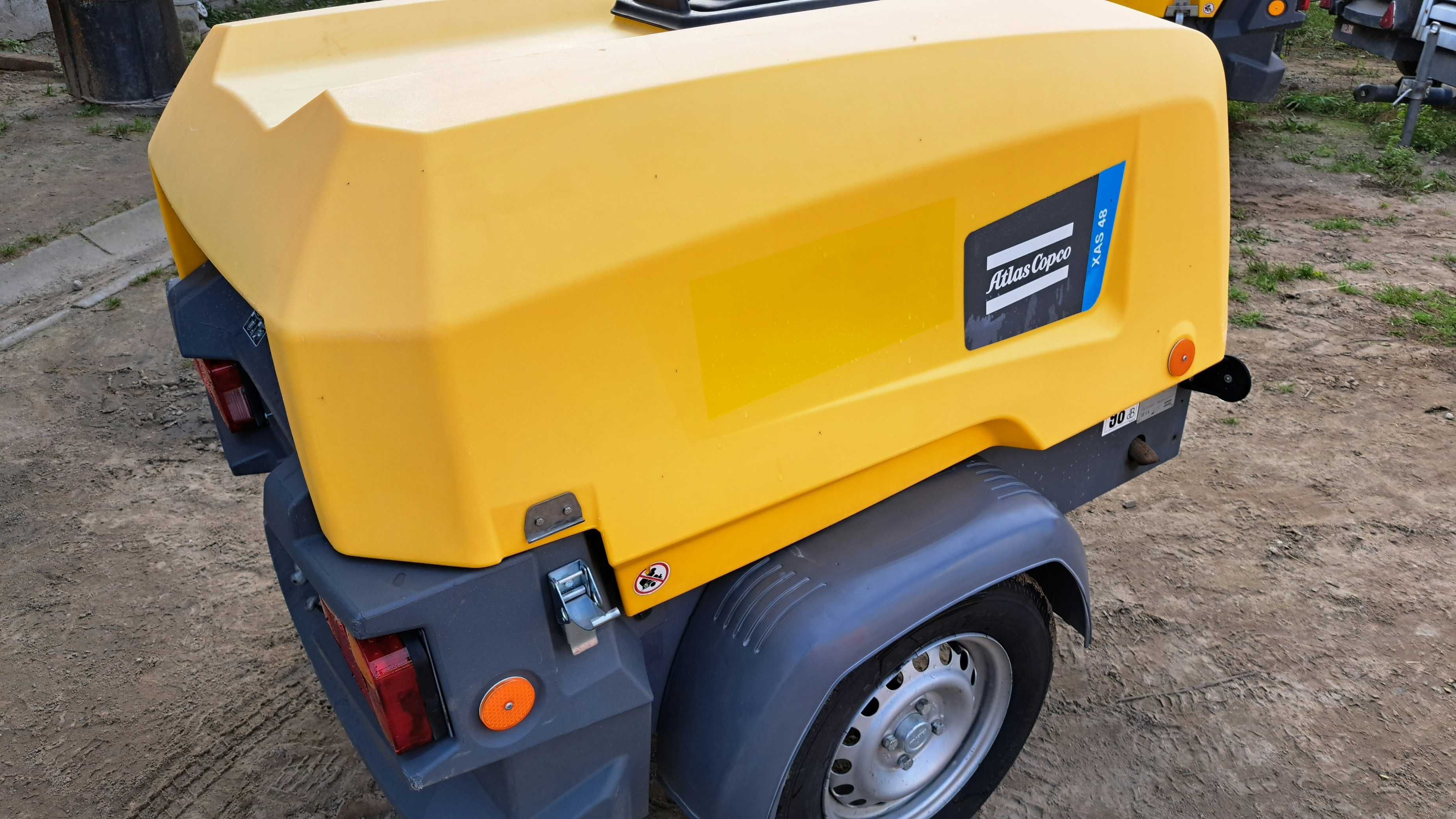Kompresor sprężarka ATLAS COPCO XAS 48 2019r. zarejestrowany OC