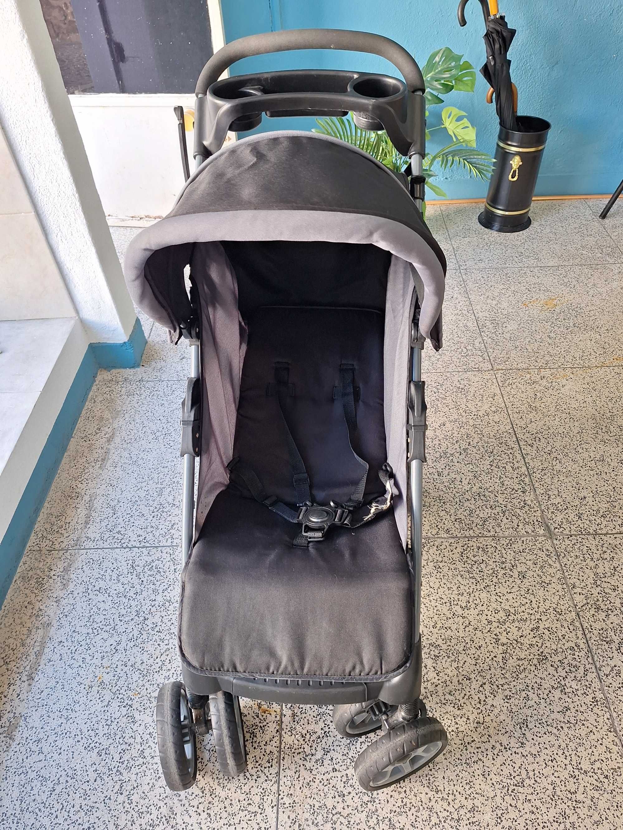 Carrinho bebé usado