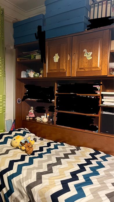 Estúdio de quarto com cama de solteiro