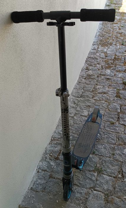 Trotinete OXELO para criança (usada)