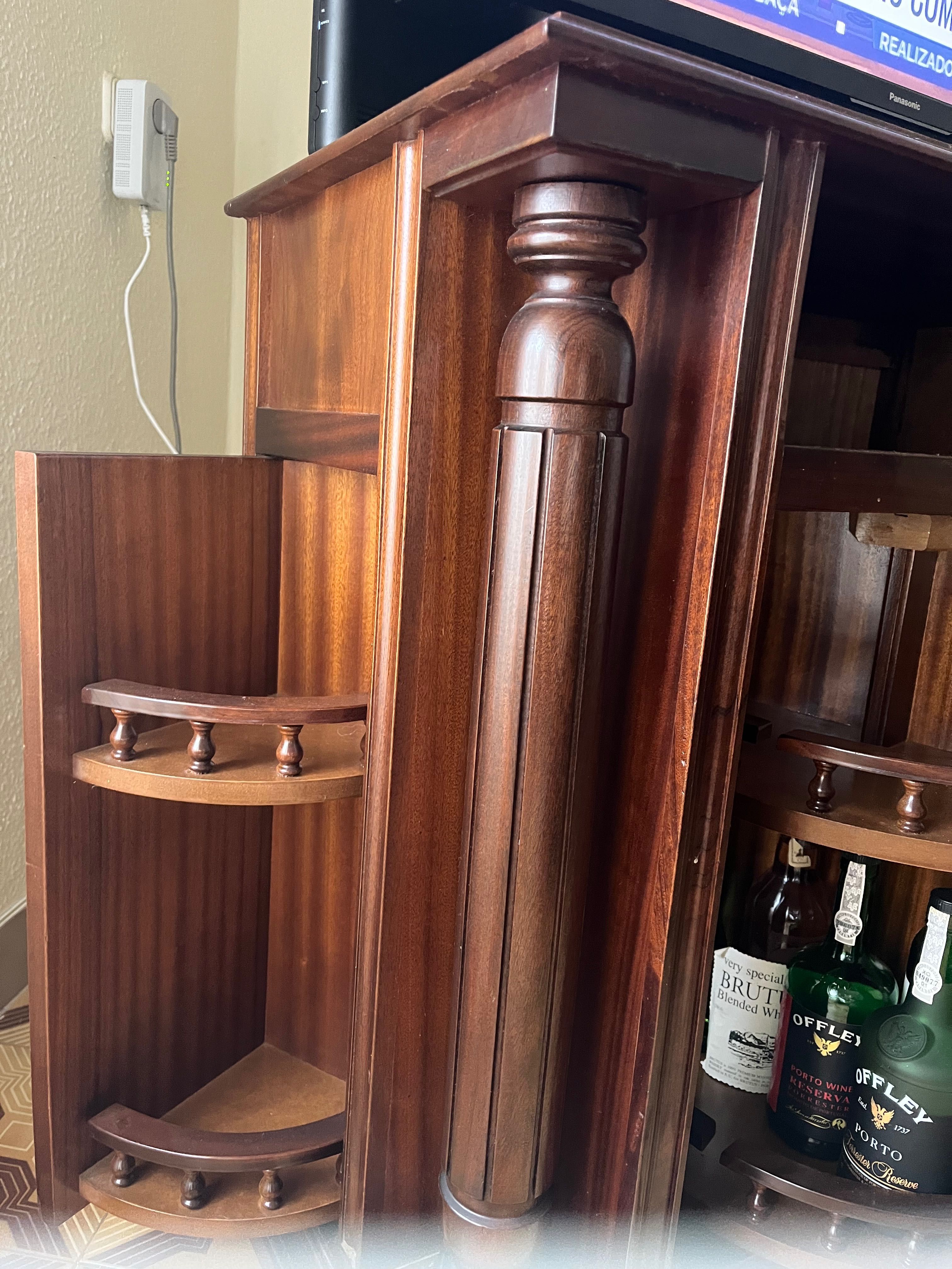 Móvel Bar para TV