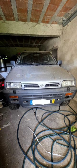 Nissan Terrano 2