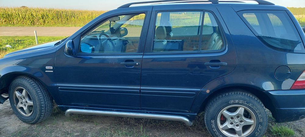 Mercedes ML w163 3,2 benzyna lpg 2000