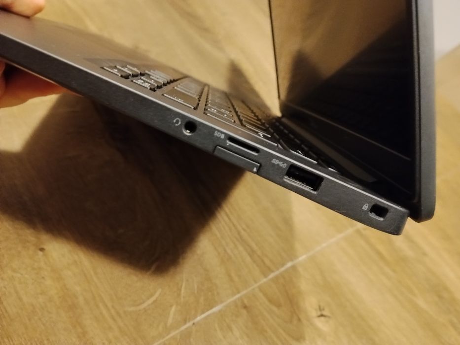 #3106 Dell Latitude 7400 i5-8265U 16GB 256SSD DOTYK FV23 GW12 NOWA BAT