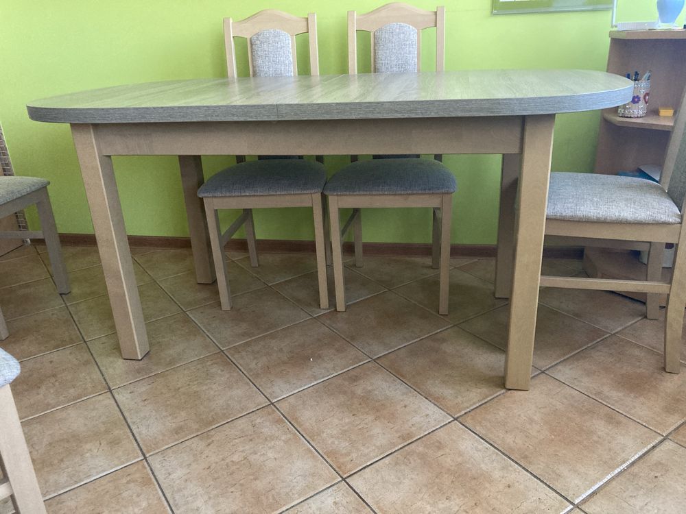 Stół do jadani rozkladany 160-200 cm