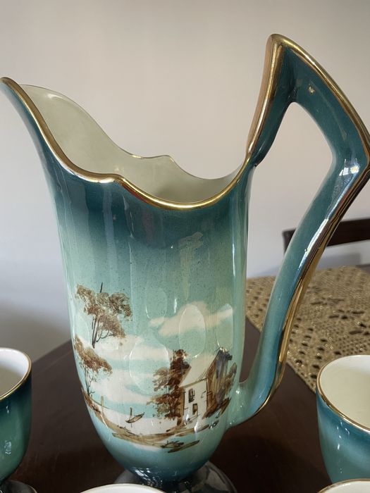 Serviço de louça vintage para sumo, composto por jarro e 6 copos/taças