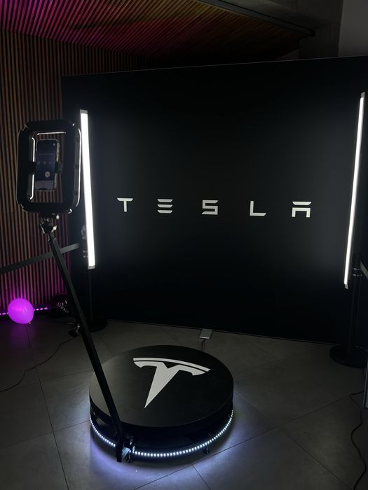 Wynajem fotobudka 360 / atrakcja na imprezy firmowe