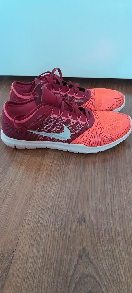 Buty Nike rozmiar 37