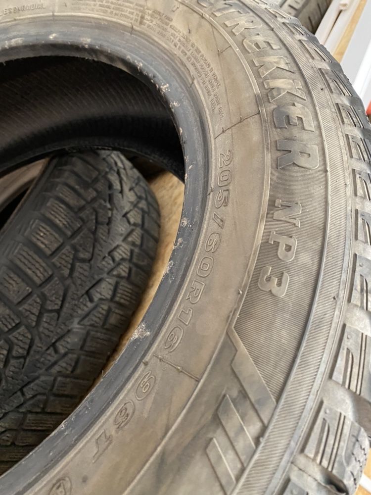 Зимняя резина 205/60 R16