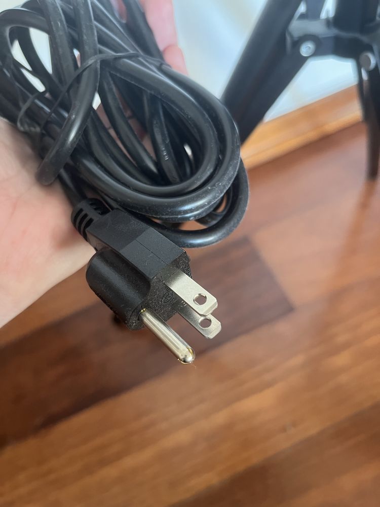 Luz de estúdio + tripé