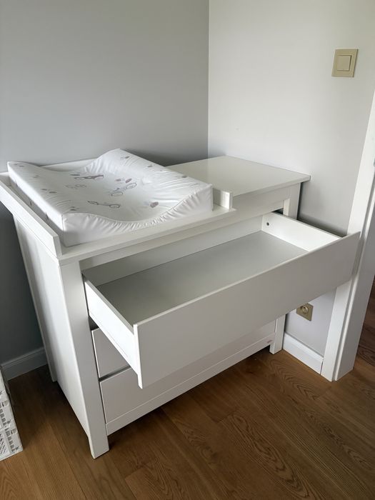 Komoda z przewijakiem drewniana Troll Loft