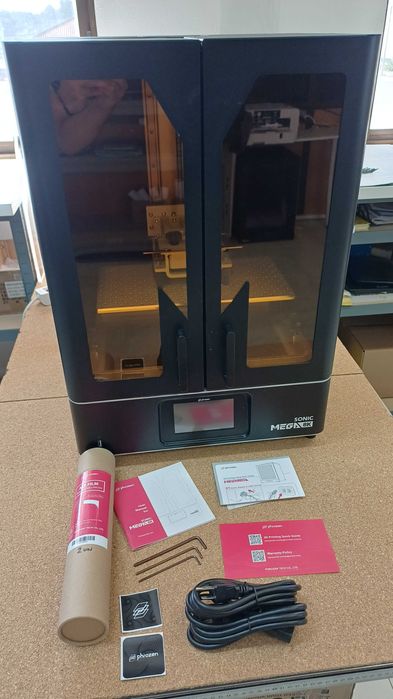Impressora 3D Phrozen Mega 8K + Forno de Cura Phrozen Cure Mega USADOS
