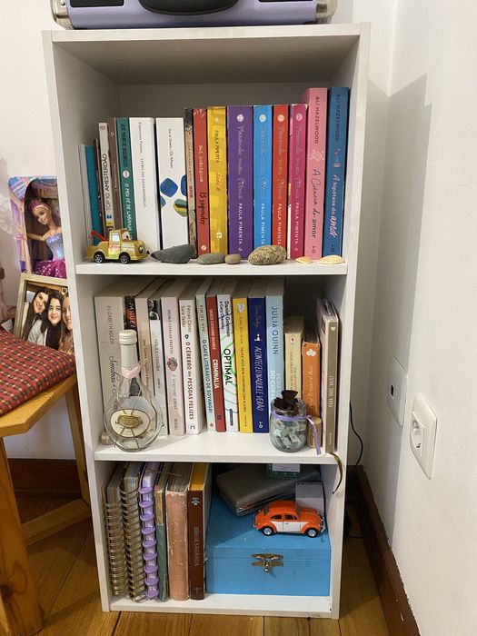 Prateleira de livros