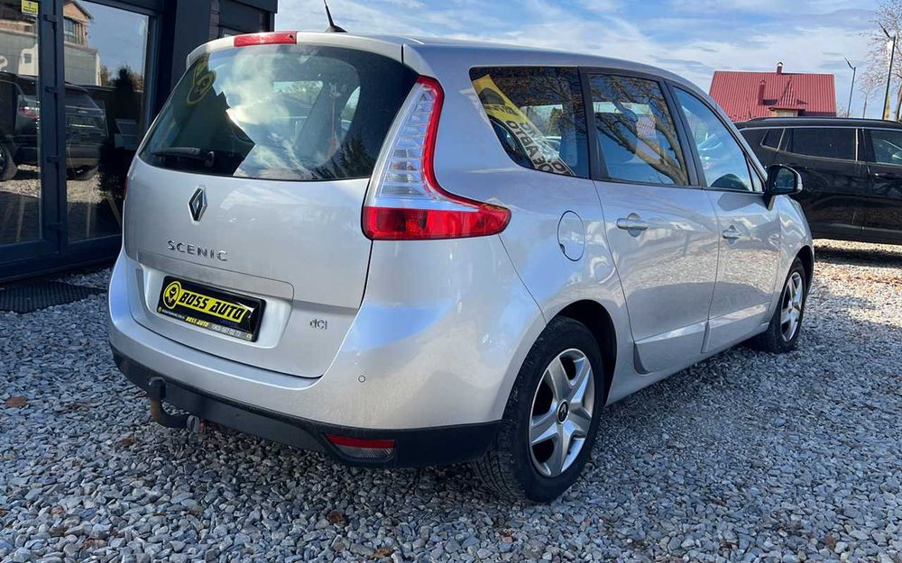 Renault Scenic 2015