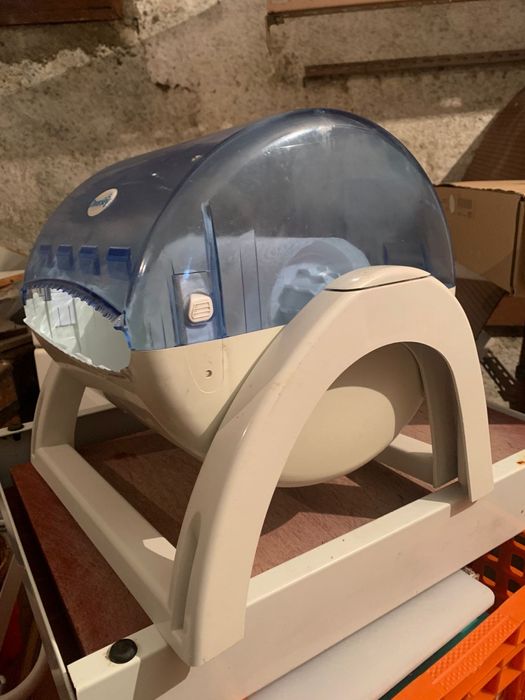 Dispensador de toalhas/rolos de papel dobrados (negociável)