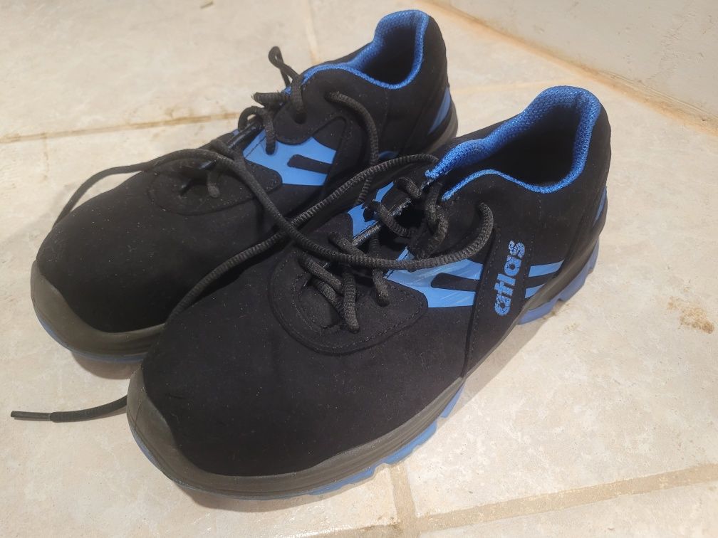 Buty robocze z blachą  r. 38