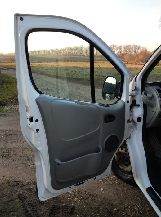 Опель віваро 2010р